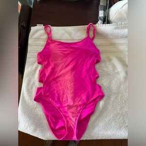 Mossimo size large worn in good condition.